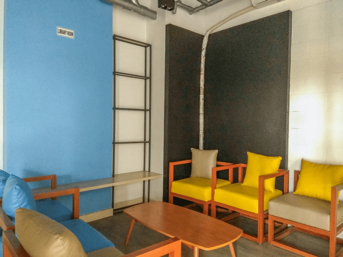 Food & Drinks 4, Minimalist and Comfortable Studio Dave Apartment By Travelio, Depok