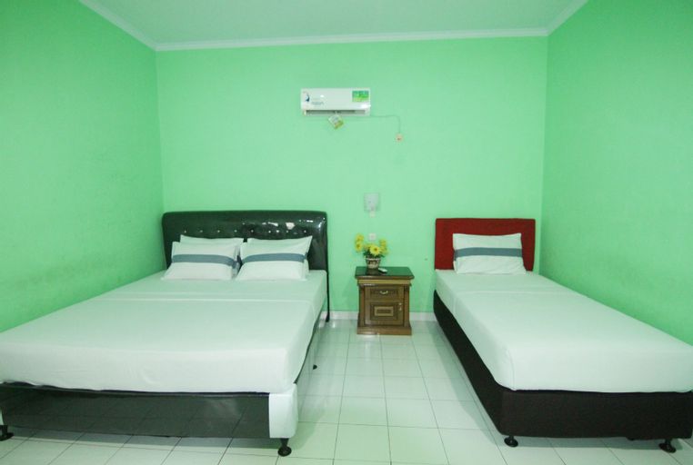 Bedroom 4, Grand Ciwareng Inn Hotel & Resort Purwakarta, Purwakarta