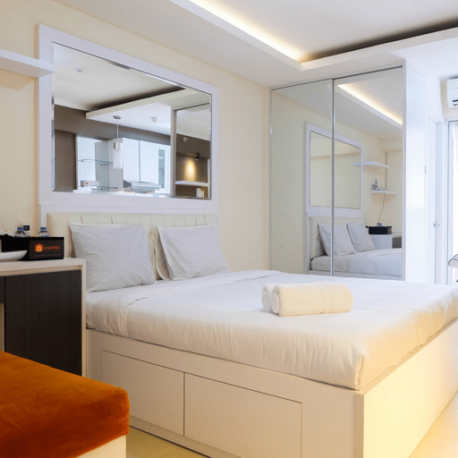 Best Deal Bassura Studio Apartment By Travelio, East Jakarta