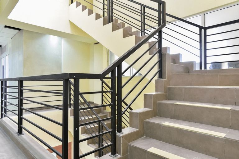 RedDoorz Plus near Tebet Barat 3, South Jakarta