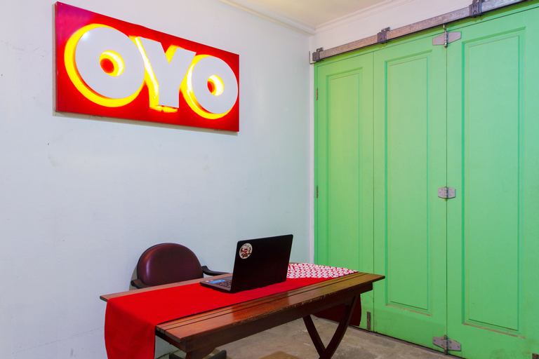 OYO 502 Wisma Bukti, East Jakarta