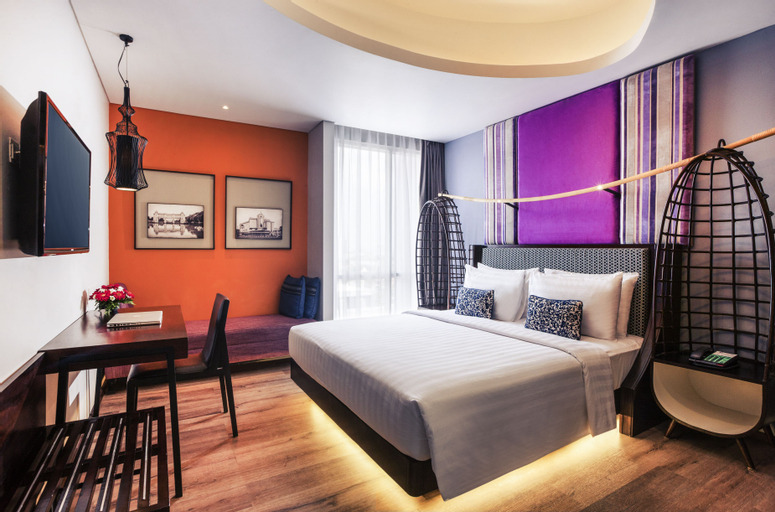 Mercure Surabaya, Surabaya