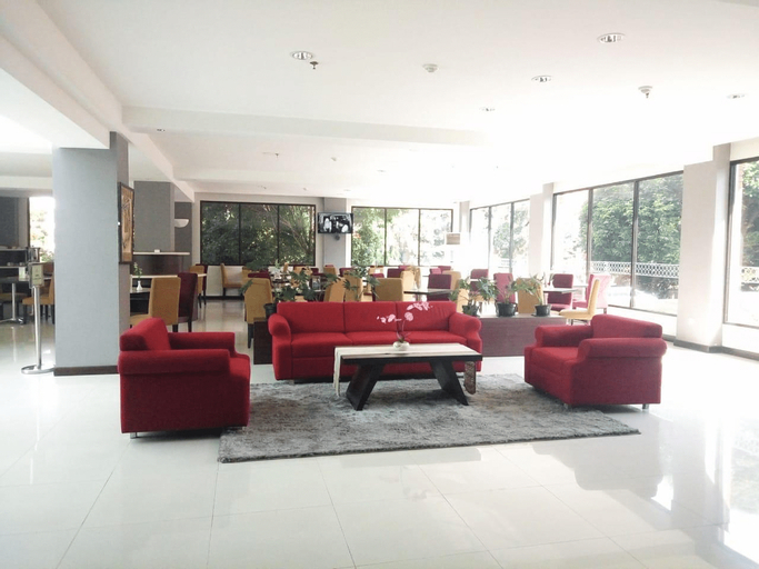 The Ammeerra, Bandung