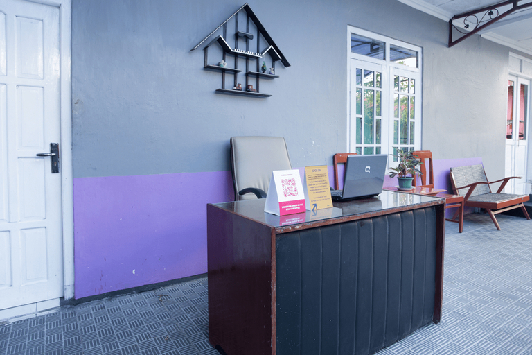 SPOT ON 2719 Homestay Rizqi Syariah, Wonosobo
