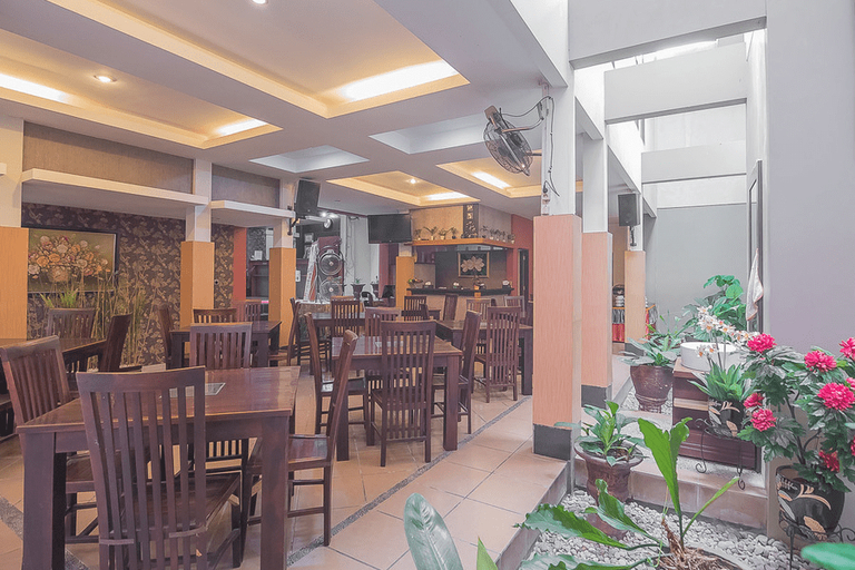 Food & Drinks 5, RedDoorz Plus Syariah @ Banjarbaru 2, Banjarbaru