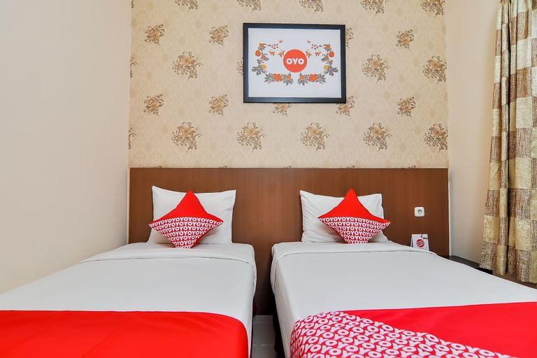 OYO 897 d Dhave Hotel, Padang
