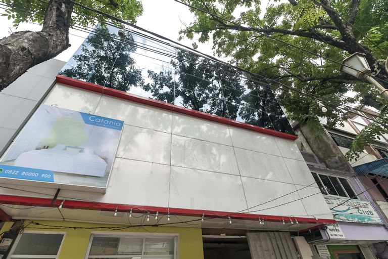 RedDoorz Plus @ Catania LRT Cinde Palembang, Palembang