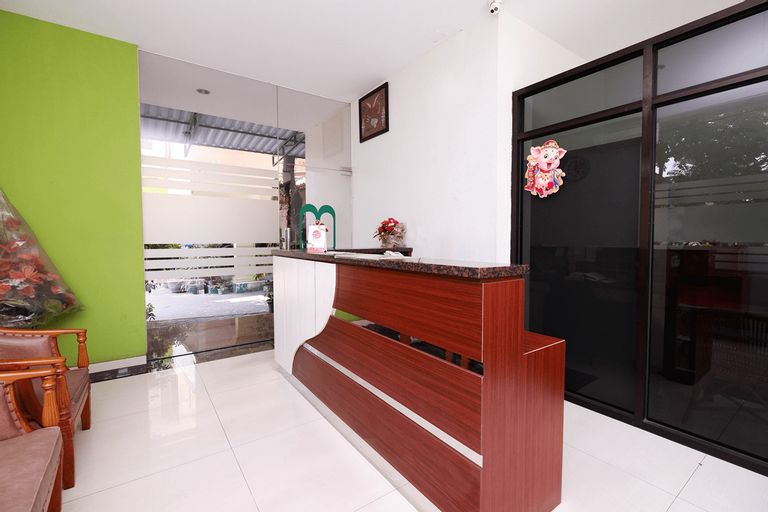 OYO 1532 Mawar Indah hotel, Solo