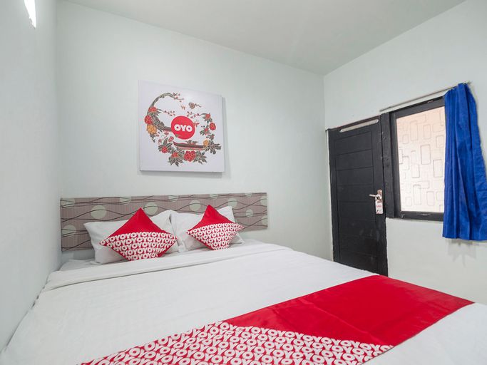 OYO 2187 Hm Guest House, Pontianak