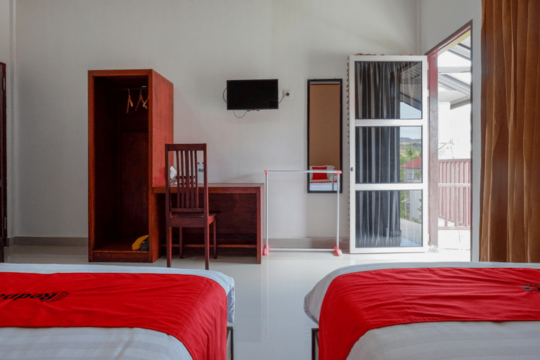 RedDoorz @ Tomia Island Wakatobi, Wakatobi