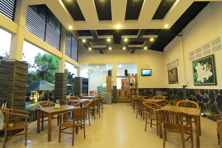 Food & Drinks 5, Villa Syariah MVR, Kudus