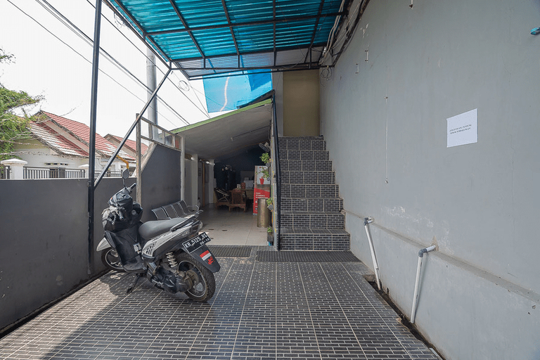 Others 5, RedDoorz Syariah @ Jalan Cilik Riwut Kapuas, Kapuas
