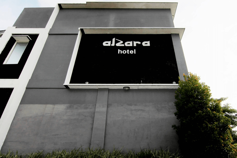 Exterior & Views 2, Alzara Hotel Syariah, Gunung Kidul