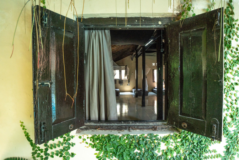 Exterior & Views 3, Losmanos Hostel, Yogyakarta