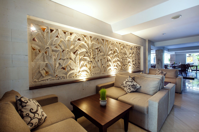 Public Area 4, Royal Regantris Kuta, Badung