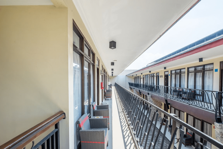 OYO 1032 Rahayu Residence Syariah, Cirebon