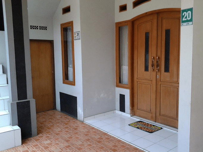 Exterior & Views 3, Anaking Homestay Antapani, Bandung