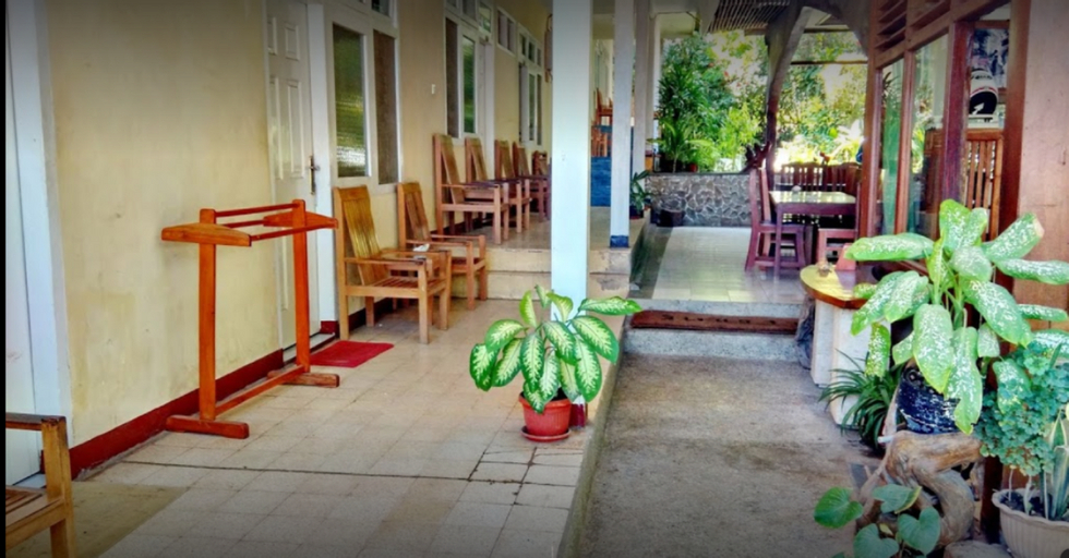 Hotel Bajo, West Manggarai