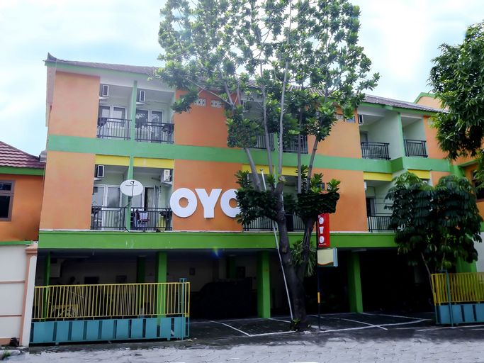 OYO 338 Guest House Omah Manahan Syariah, Solo
