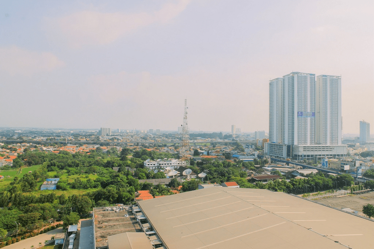 Exterior & Views, Spacious Studio Apartment at Azalea Suites By Travelio, Cikarang