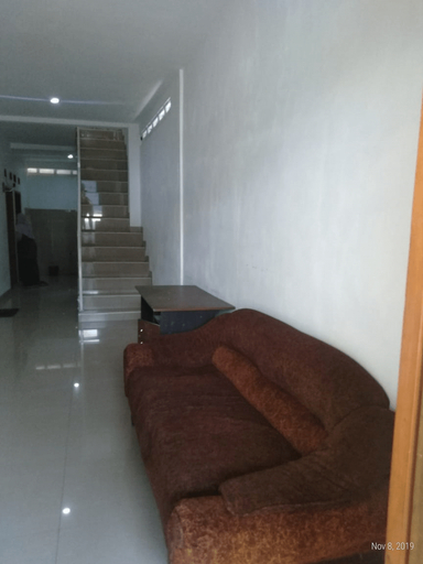 OYO 2237 Azzam Residence Syariah, Depok