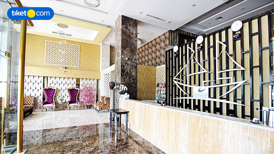 Travellers Hotel Phinisi Makassar, Makassar