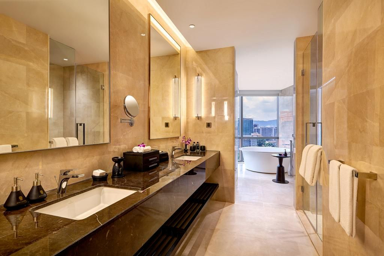 Bathroom 4, Pavilion Hotel Kuala Lumpur Managed By Banyan Tree, Kuala Lumpur