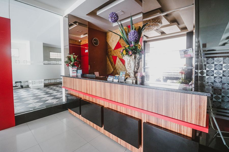Public Area 3, RedDoorz Plus near Universitas Negeri Makassar, Makassar