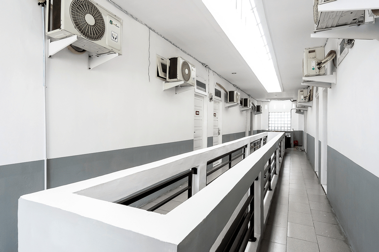 Others 5, Super OYO 447 Hutasimo Residence, Medan