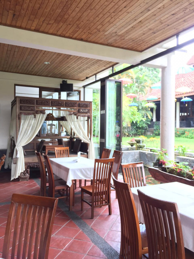 Food & Drinks 4, The La OMA CAFE & HOTEL, Bandung