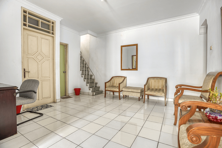 RedDoorz Hostel @ Feliz Noche Cengkareng, Jakarta Barat