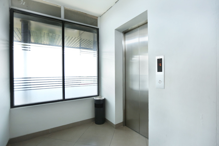 OYO 136 Manggis Inn Near RSU Kecamatan Taman Sari, West Jakarta