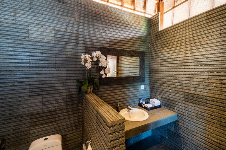 Bathroom 4, Royal Retreat Villas Lembongan, Klungkung
