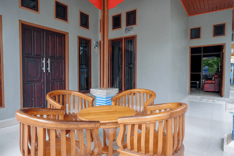 RedDoorz @ Wangi-Wangi Island Wakatobi, Wakatobi