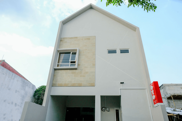 OYO 1595 Javas Guest House, Malang