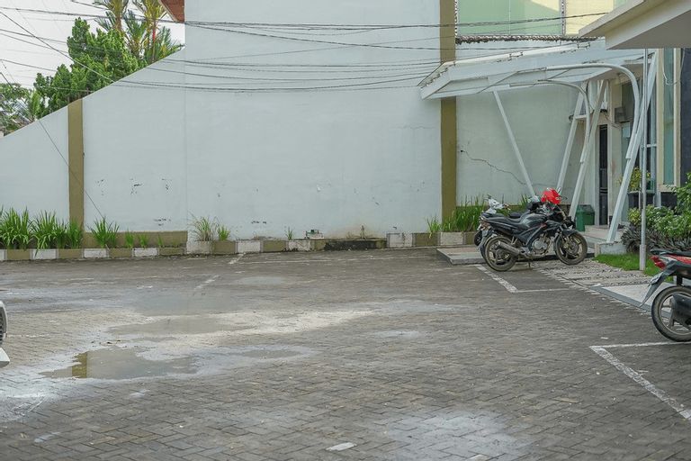 RedDoorz Plus near UIN Banjarmasin, Banjarmasin