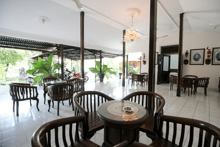 Exterior & Views 5, RedDoorz Plus near Alun Alun Selatan 2, Yogyakarta