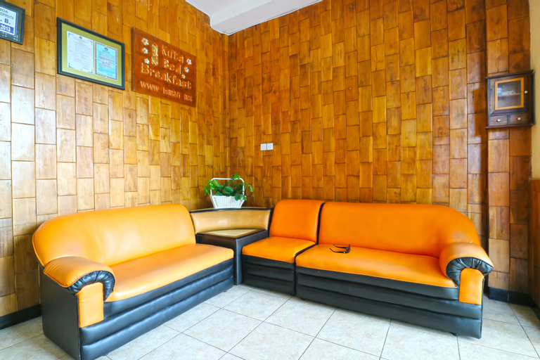 Kuta Bed & Breakfast PLUS, Badung