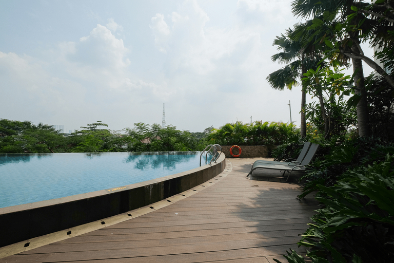 Fully Furnished Studio Apartment at Mustika Golf Residence By Travelio, Cikarang