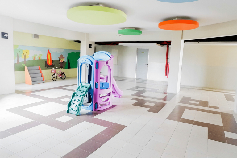 Public Area, Pool View 2BR at Dian Regency Apartment By Travelio, Surabaya