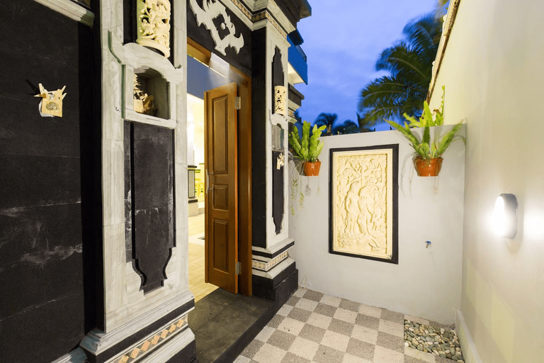 Public Area 3, Amerta Seminyak, Badung