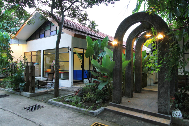 Exterior & Views 2, Ndalem Bebekan Guesthouse, Sleman