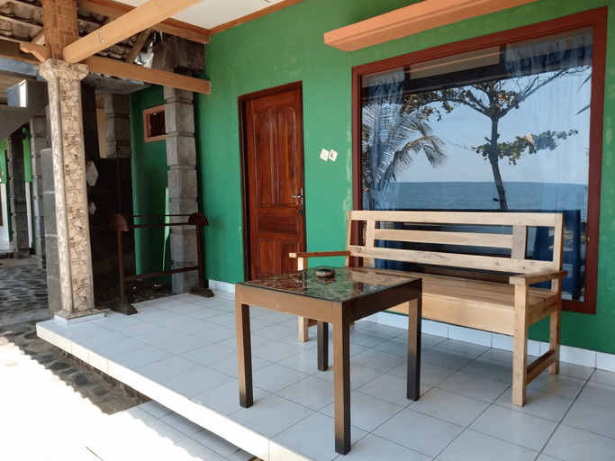 Hotel Tara Bar & Resto Air Sanih - Tap to explore photos