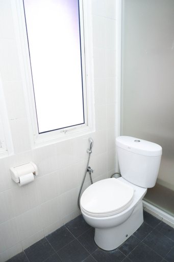 OYO 389 Sky Guesthouse, Semarang
