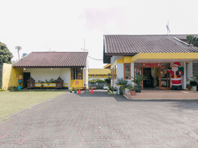 OYO 1996 Koneng Hotel, Bogor