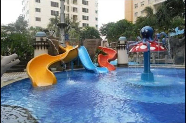 Apt Waterplace 2BR With Luxury Interior GG 2 Sebelah Pakuwon Mall, Surabaya