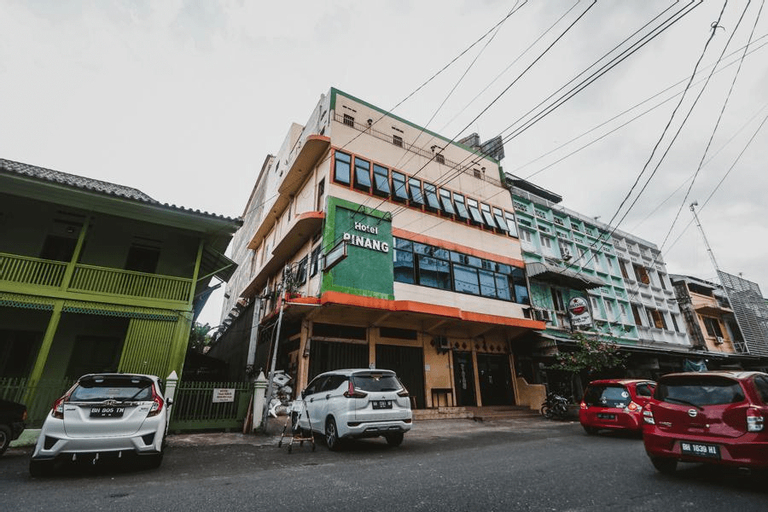 RedDoorz Plus near WTC Batanghari Mall, Jambi
