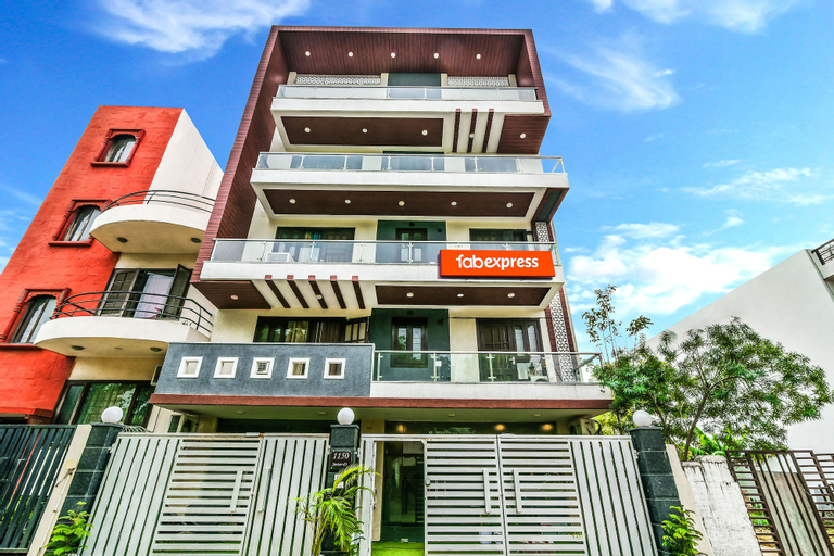 FabHotel Jass Hospitality Sector 43, Gurgaon