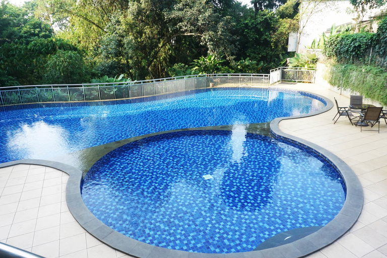 Sport & Beauty, Elegant 2BR @ Dago Suites Apartment near ITB By Travelio, Bandung
