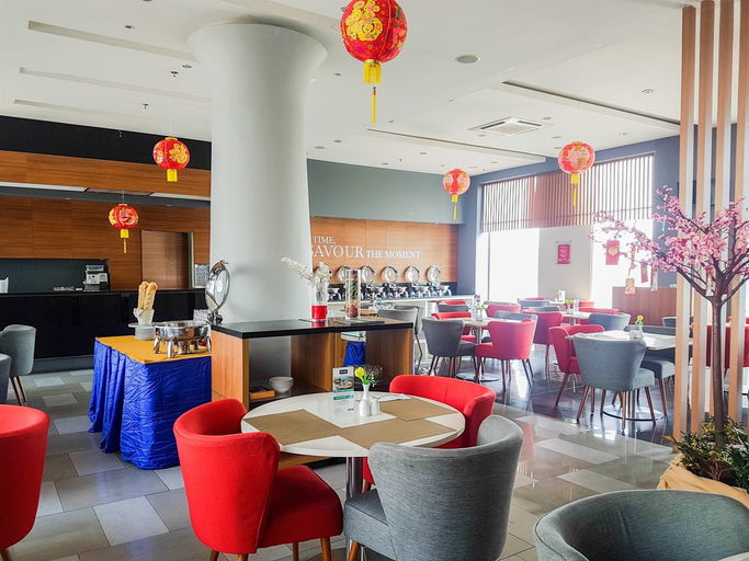Food & Drinks, Minimalist and Stylish Studio Skylounge Tamansari Apartment By Travelio, Tangerang